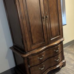 2 Piece Armoire/Entertainment Center