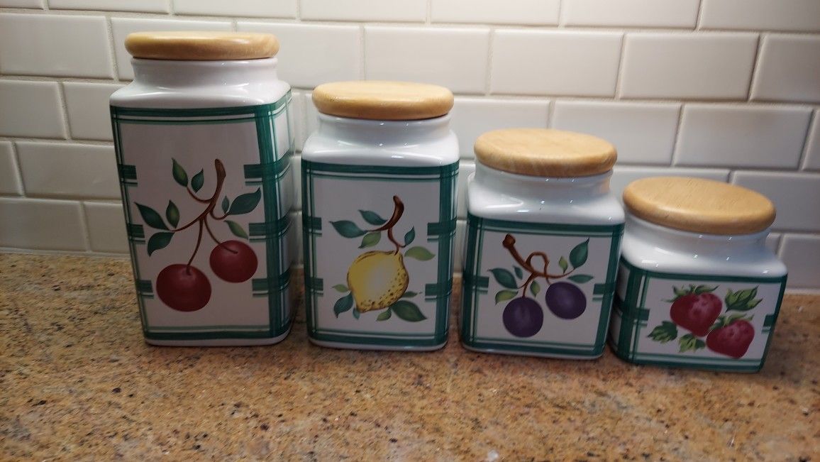 4 Piece Canister Set with Salt And Pepper/napkin Caddy