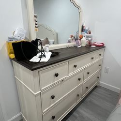 Muebles a la venta en Norwalk