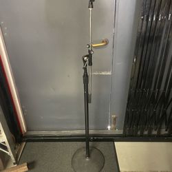 K&m microphone stand