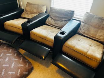 3 piece - Reclining Sectional Sofa with Cup Holders