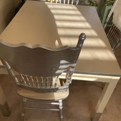 Three cheers wooden table