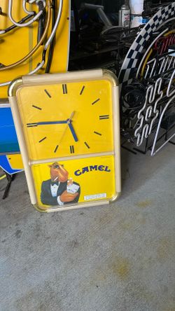 Clock Camel clock