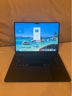 MacBook Air m3 15 inch
