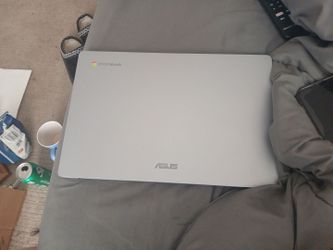 Chromebook laptop Google chromeOS 16'