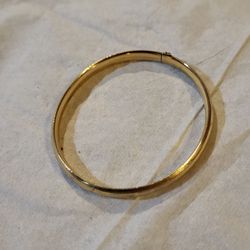 14k gold bracelet