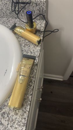 BaByliss clippers set gold x