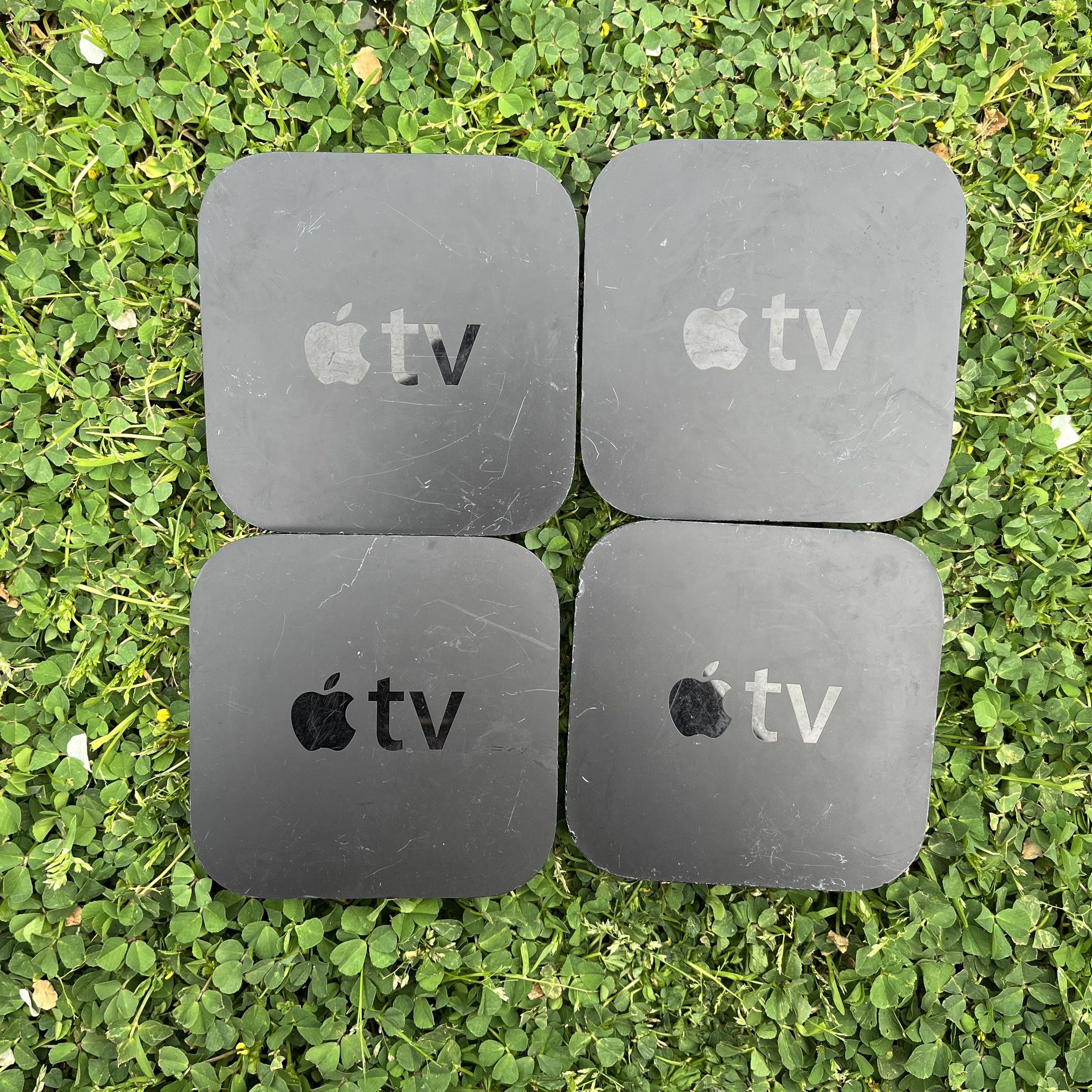 4 APPLE TV LOT 