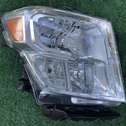 Nissan Titan Right Passenger Side Headlight Luz Derecha Pasajera 2020 2021 2022 2023 2024