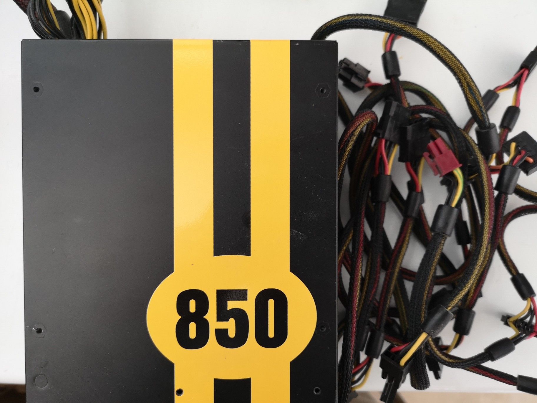 TPQ-850 Antec TruePower Quattro TPQ-850 850-Watts ATX 12V 110-220V AC High Efficiency Power Supply PSU