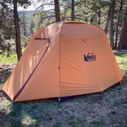 REI Grand Hut 4 Person.