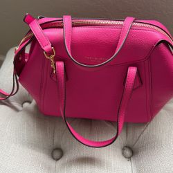 Brand new with tag Tory Burch 