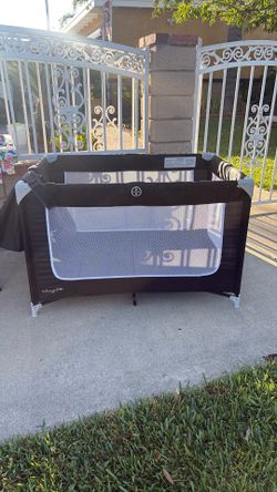Play pin / bassinet