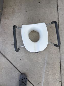 Booster for toilet