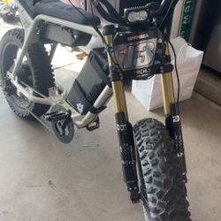 super 73 z adventure with chi battery