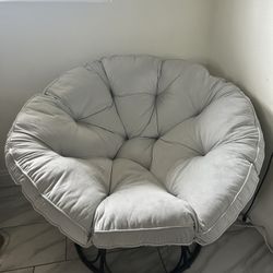 Papasan chair 