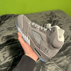 Air Jordan 5 Wolf Grey Size 10.5