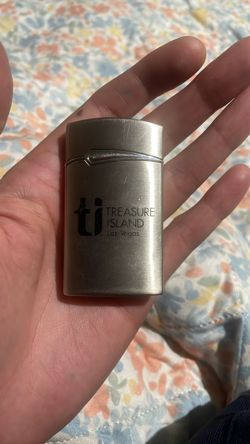 Treasure Island Lighter