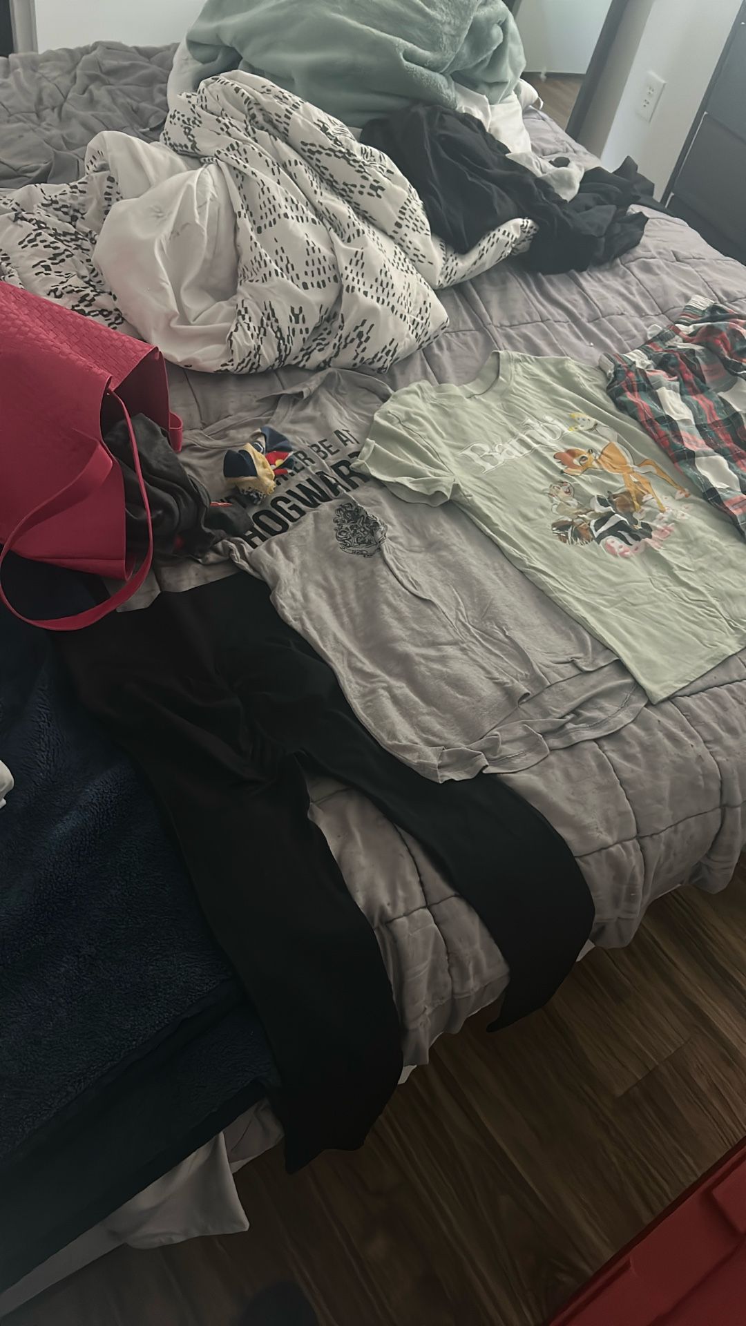 Bag Of Women’s Clothes, Lightly Used, Size Small/leggings/shirts Sleep Wear