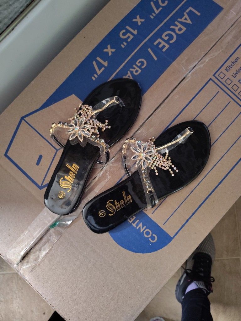 Thong Flat SLIDES 6 WORN ONCE