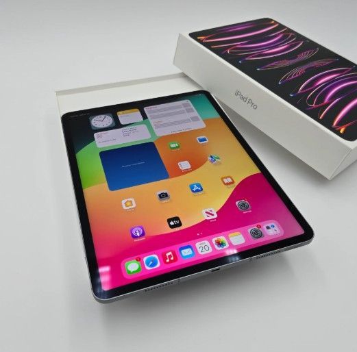 📱 Apple iPad Pro 12.9 inch 6th Generation (2022, M2 Chip) – Tablet Starting at $599 or Only $1 to Take It Home Today! Save Up to 55% with Full 1-Year