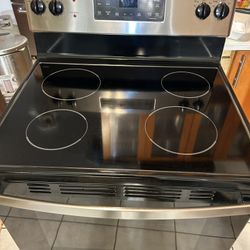 He: Electric Stove Range 30” Inch 