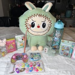 Hello Kitty/Sanrio/Labubu/Capybara/Etc🫧🩷