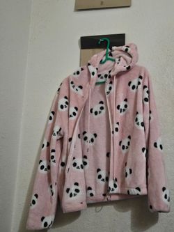 Women's sweater panda