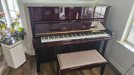 Young chang n121 piano