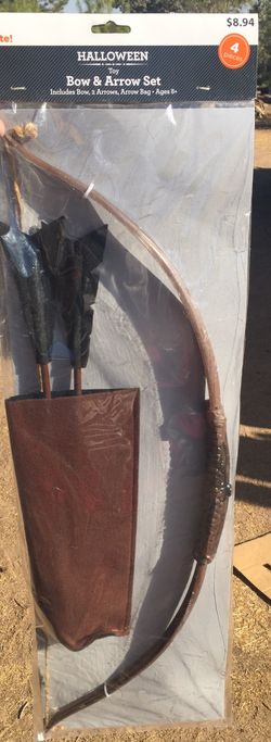 Halloween costume accessories: toy bow and arrow set