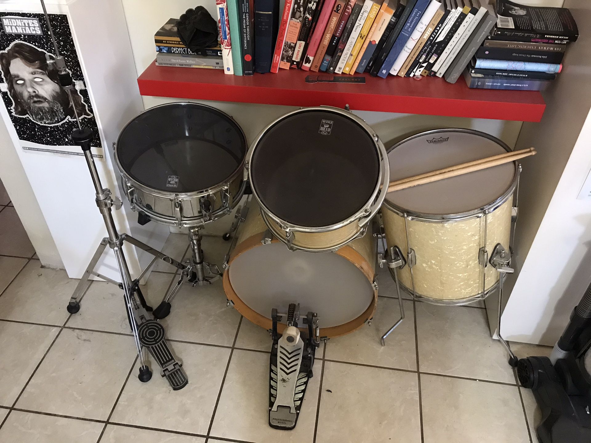 Pearl drum set with MESH heads