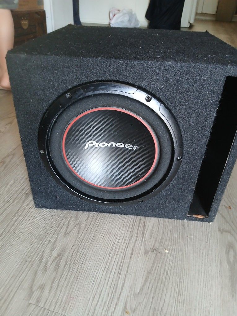 Pioneer 10 Inch Subwoofer In Ported Box