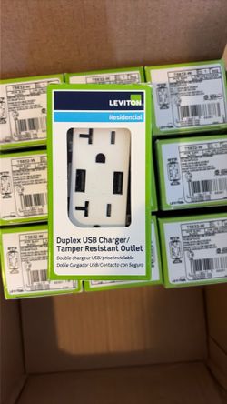 Leviton USB Charger Tamper Resistant Outlet