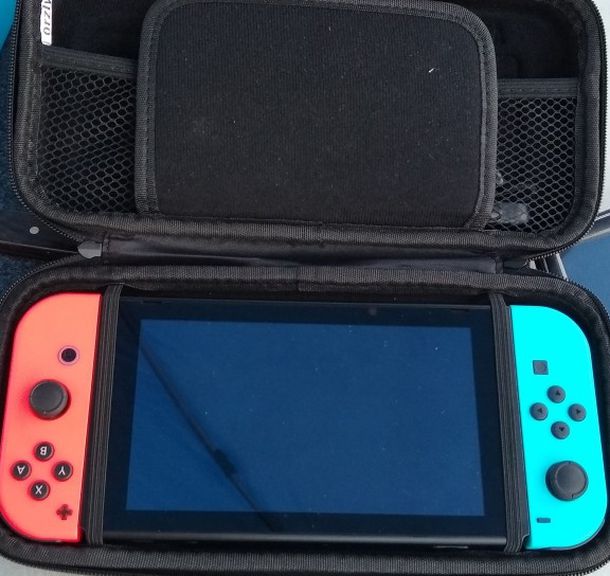 Nintendo Switch With 4 Games