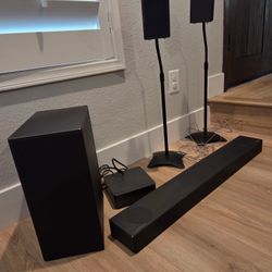 LG S75QR 5.1.2 ch High Res Audio Sound Bar with Dolby Atmos® and Surround Speakers