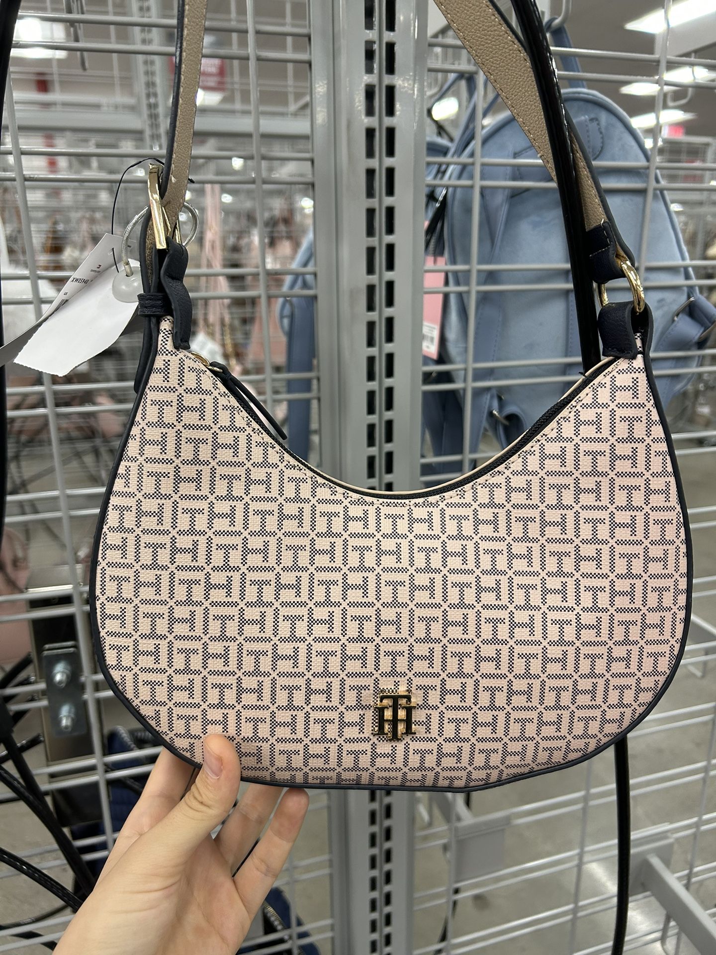 Tommy Hilfiger Shoulder Bag
