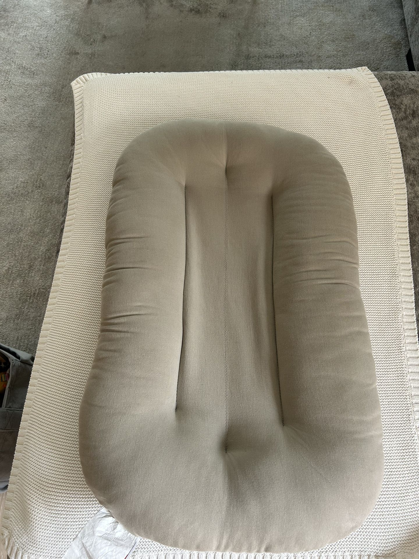 Snuggle Me Organic Infant Lounger.