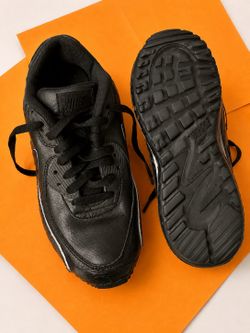 Free size 7y Nike Max