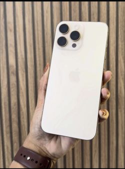 iPhone 16 pro max  Unlocked / Liberado 😃