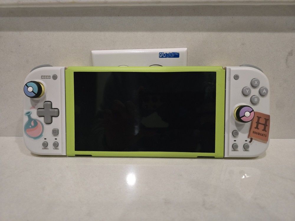 Nintendo Switch OLED - WHITE