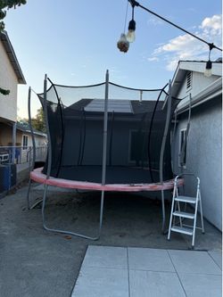Trampoline 12 foot