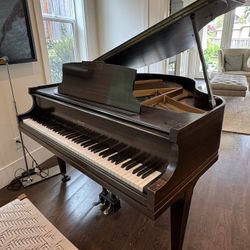 Harold baby Grand Piano- Made By Baldwin