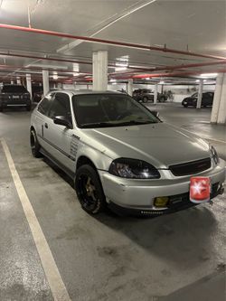 Vendo Honda civil hatchback 1998 ,