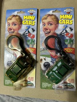 Vintage Chevron Key Chain Cars X2 