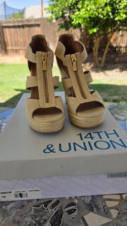 14th & Union Thea-Fab Platform Wedge Sandals