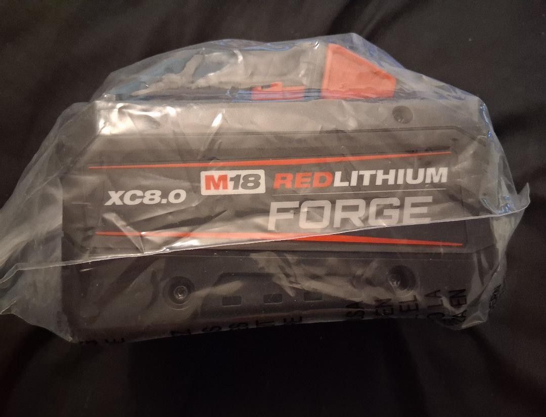 Milwaukee M18 forge battery 8ah