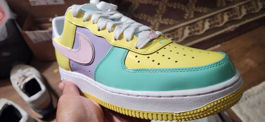 Nike AF1 Easter edition