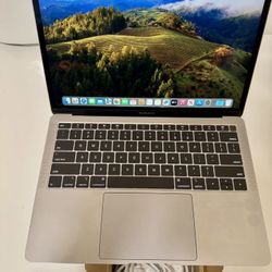 Macbook Air 13” Retina Screen , Gray, With 1.6 Ghz I5  Dual Core Processor , 8 Gb Ram, 128 HD -like New 