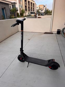 Phantomgogo A10 Electric Scooter 400W – Open Box / Like New