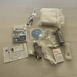 Wii (Amazon Refurbished Never Used)